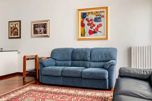 15bfa028-995c-42e1-a1b3-f6695902d457