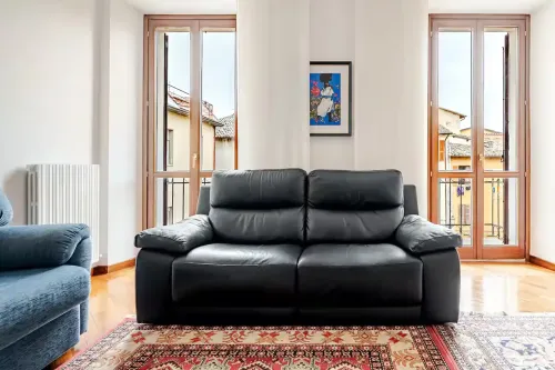 bdd6101e-4fb7-43dd-8b6d-629d17280272