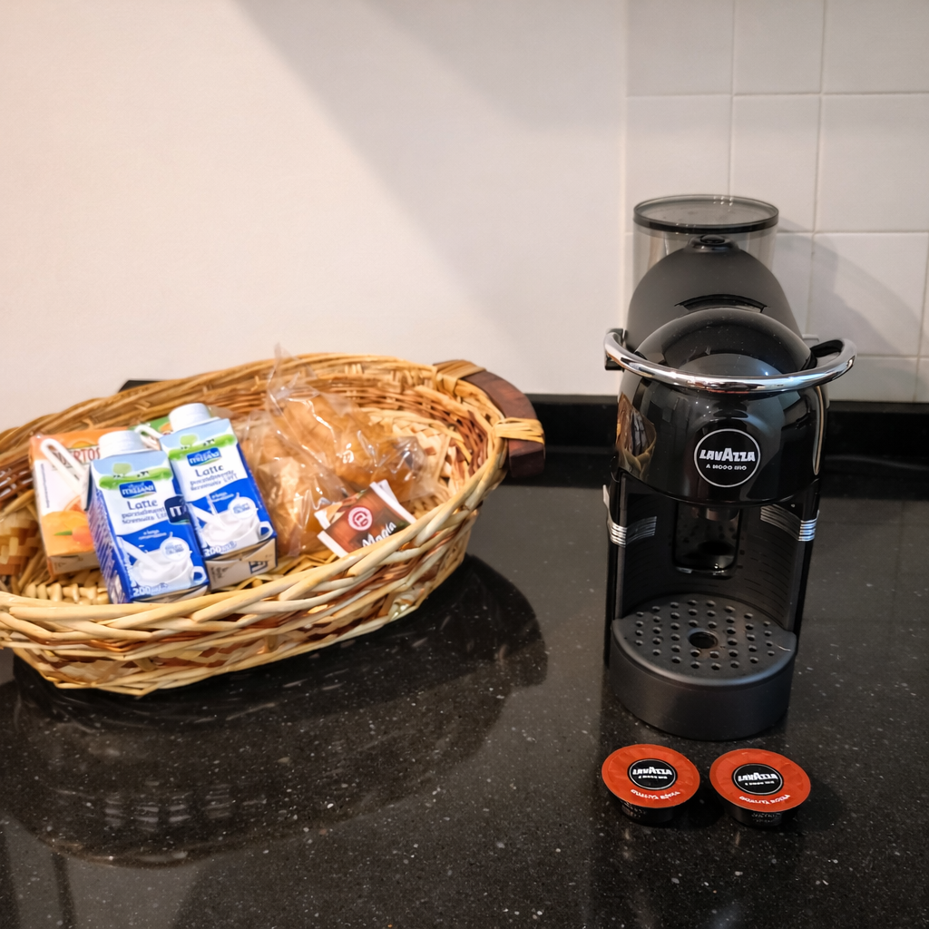 Macchina caffè e colazione appartamento Ascoli Piceno con prodotti inclusi